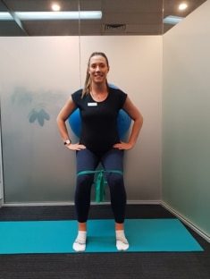 Exercising in a neutral hip position